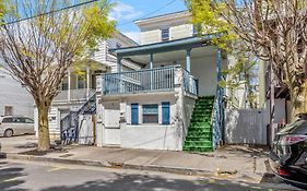 9 Bedroom, 14 Beds House Great For Big Groups Near Boardwalk, Tropicana